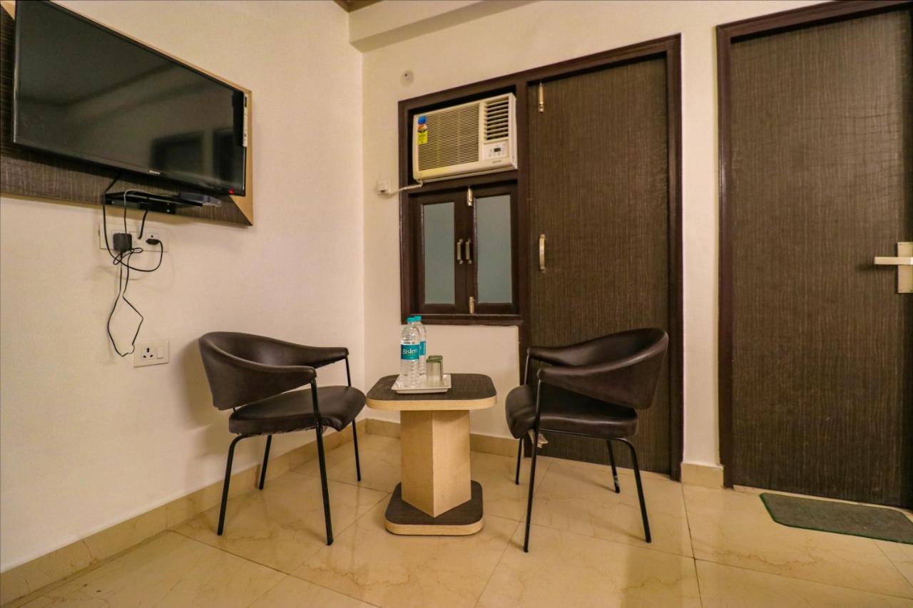Fabexpress Dolphin International Near Delhi Airport Hotel Nova Deli Exterior foto